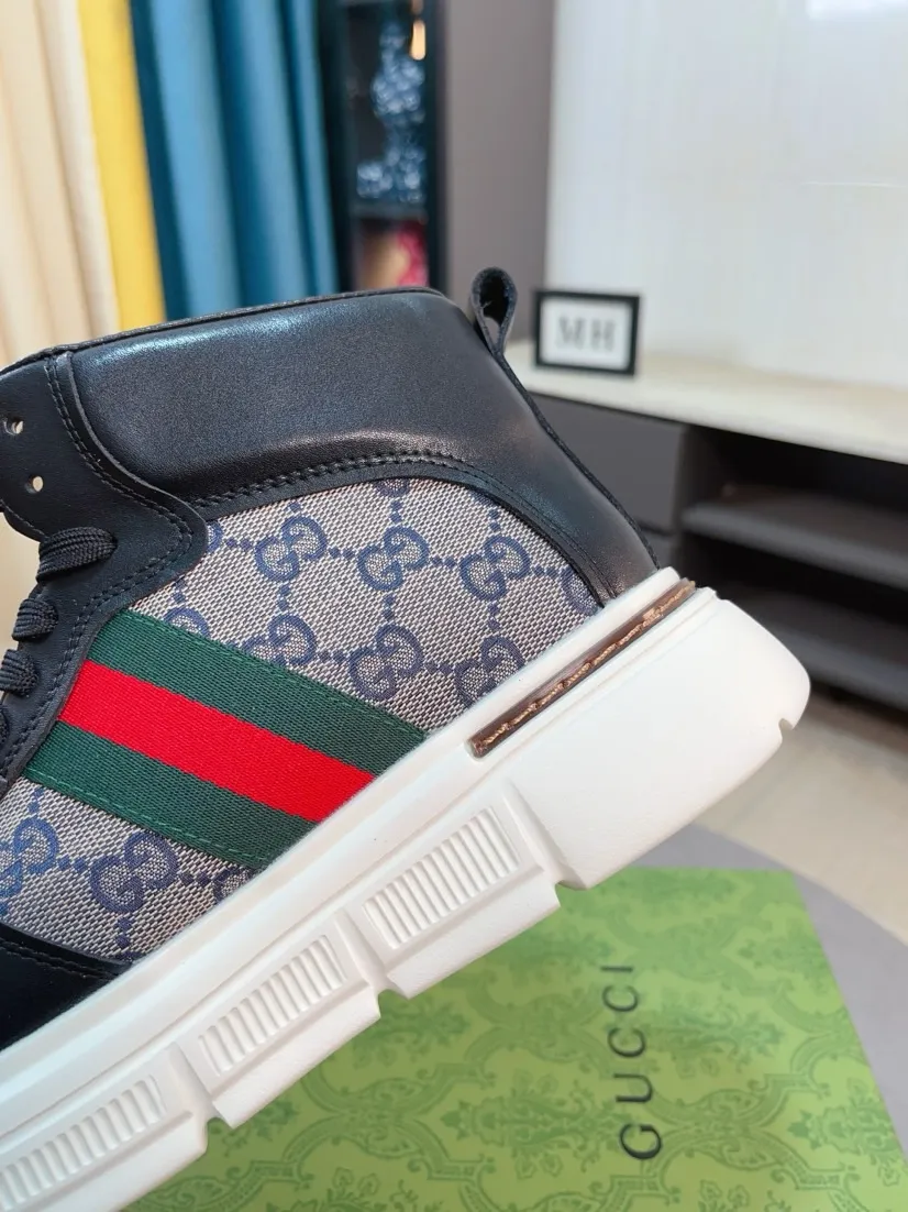Men's shoes 💰440🌹🌹GUCCI [Gucci] New high-top men's shoes, a high-end brand, the latest fashionable casual men's shoes, trendy and versatile, relaxed and sporty style, uppers imported from Italy, first-layer cowhide, genuine leather lining, and ultra-fine workmanship. Original personalized fashionable rubber wear-resistant outsole, light and comfortable on the foot, size 38-44